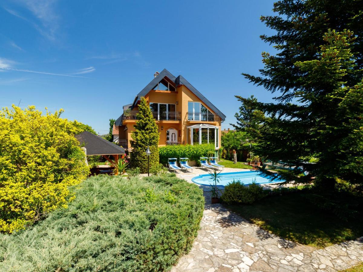 Holiday Home Szabo By Interhome Balatonlelle Extérieur photo